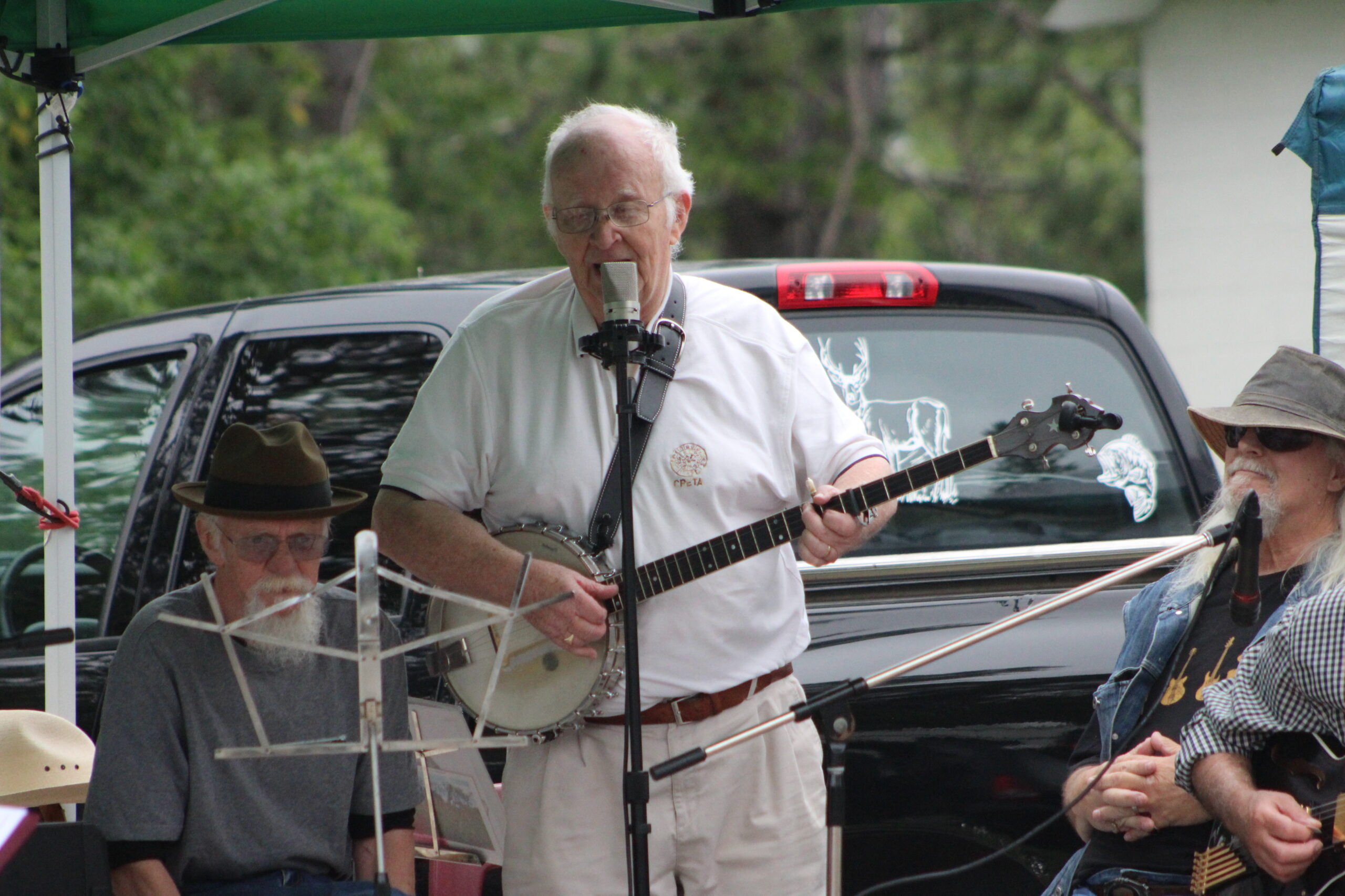 Community reflects on life and legacy of beloved activist and musician ...